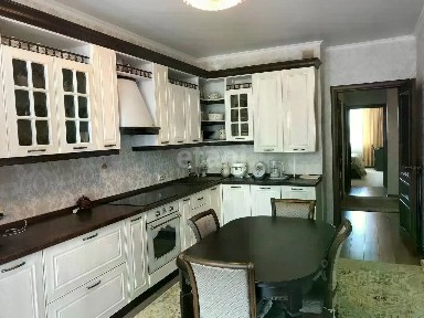 Продается 2-комн. квартира, 64,5 м²
