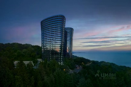 Продается 3-комн. квартира, 134,6 м²