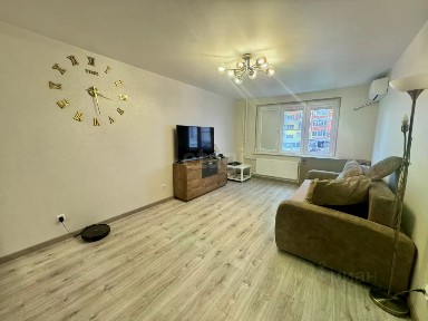 Продается 1-комн. квартира, 42 м²