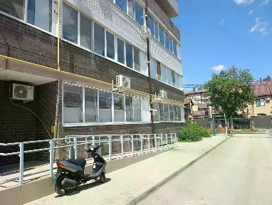 Продается 5-комн. квартира, 109,9 м²