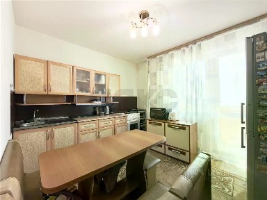 Продается 2-комн. квартира, 57,4 м²