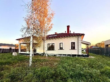 Продается 2-этажный коттедж, 382,2 м²