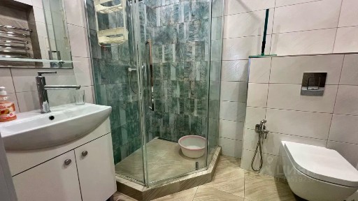 Продается 2-комн. квартира, 49,2 м²