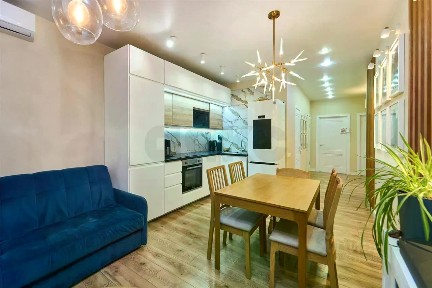 Продается 2-комн. квартира, 65,6 м²