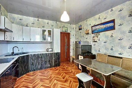 Продается 3-комн. квартира, 100,3 м²