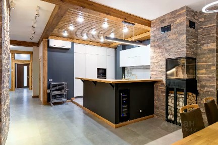 Сдается 4-этажный дом, 400 м²