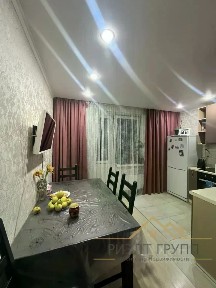 Продается 2-комн. квартира, 71,9 м²