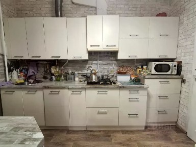 Продается 2-этажный дом, 358 м²