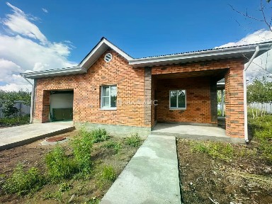 Продается 1-этажный дом, 180 м²
