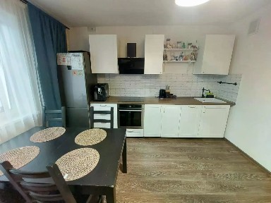 Продается 2-комн. квартира, 56 м²