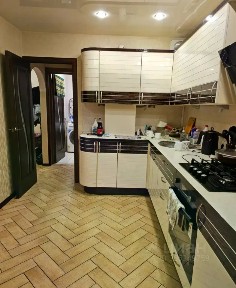 Продается 2-комн. квартира, 57,2 м²