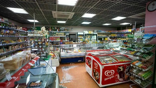 Продается торговая площадь, 555,4 м²