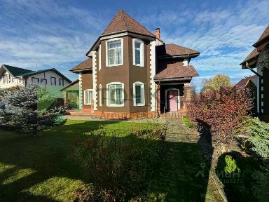 Продается 2-этажный дом, 193 м²