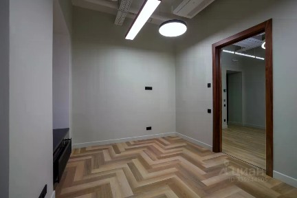 Москва, ЦАО, р-н Басманный, Хохловский пер., 13С1