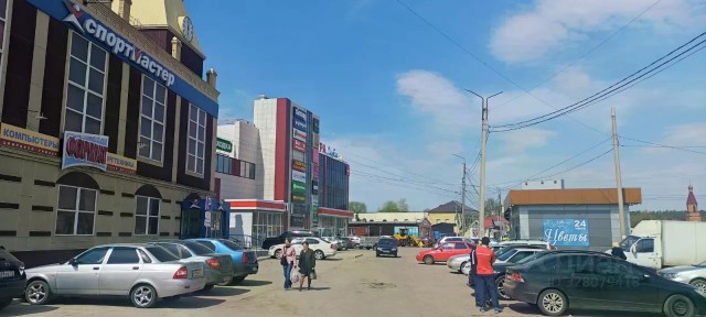 Сдается торговая площадь, 1 050 м²