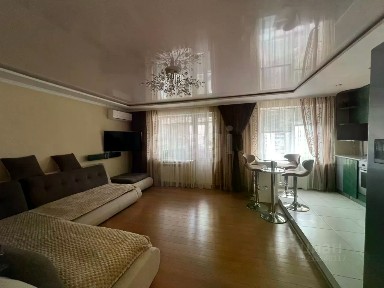 Продается 3-комн. квартира, 63,7 м²
