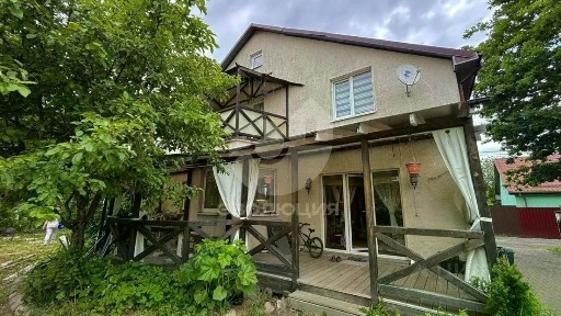 Продается 2-этажный дом, 120 м²