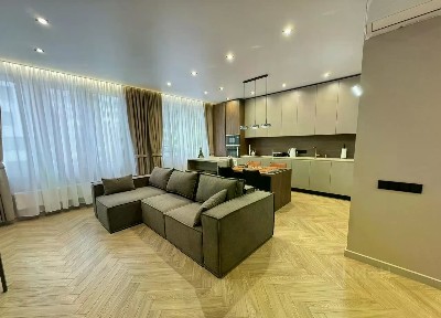 Продается 2-комн. квартира, 53 м²