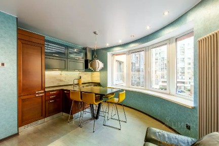 Продается 2-комн. квартира, 71,2 м²