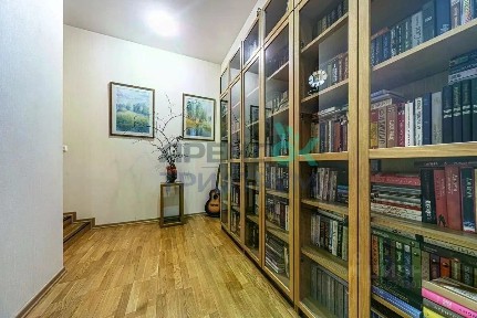 Сдается 3-комн. квартира, 126,9 м²
