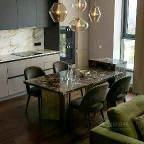 Сдается 3-комн. квартира, 105 м²