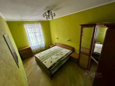 Сдается 2-комн. квартира, 77,1 м²