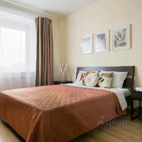 Сдается 2-комн. квартира, 85 м²