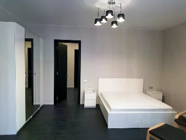 Сдается 2-комн. квартира, 142 м²
