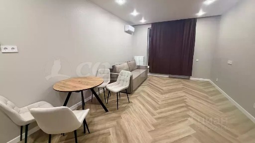 Сдается 1-комн. квартира, 43 м²