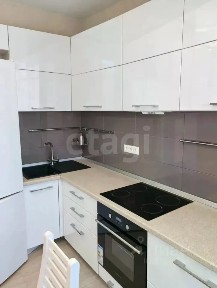 Сдается 1-комн. квартира, 50 м²