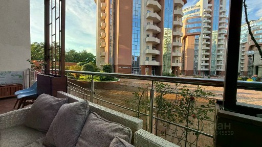 Сдается 2-комн. квартира, 130 м²