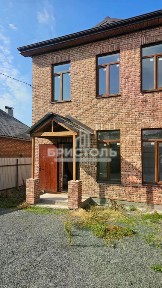 Продается 2-этажный дом, 110 м²