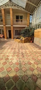 Сдается 2-этажный дом, 198 м²