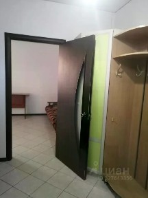 Сдается 2-этажный дом, 100 м²