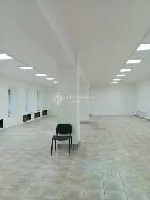 Сдается торговая площадь, 184 м²