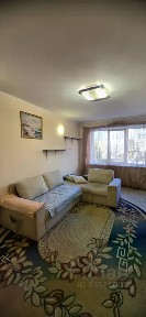Продается 3-комн. квартира, 65 м²