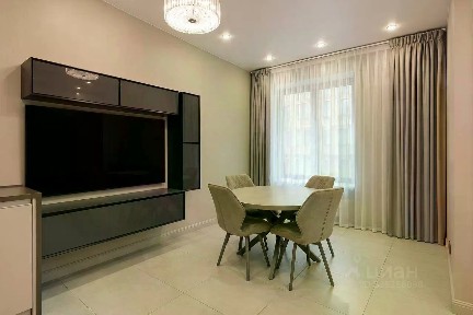 Сдаются 2-комн. апартаменты, 70 м²