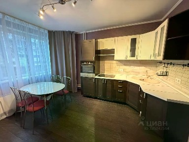 Сдается 2-комн. квартира, 65 м²