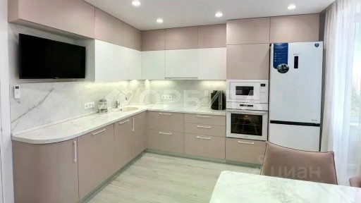 Продается 2-комн. квартира, 60 м²