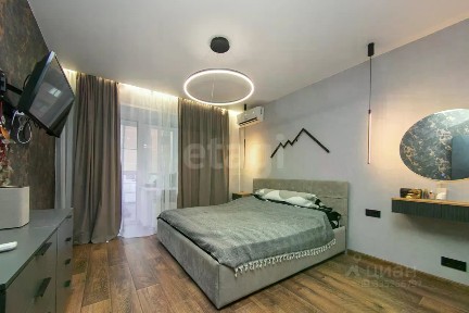 Продается 2-комн. квартира, 55,7 м²