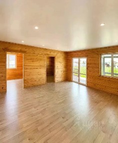 Продается 2-этажный дом, 240 м²