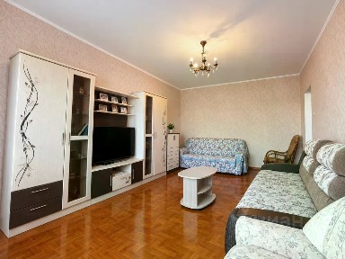 Продается 50% часть дома, 75 м²
