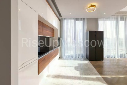 Продается многокомнатная квартира, 210 м²