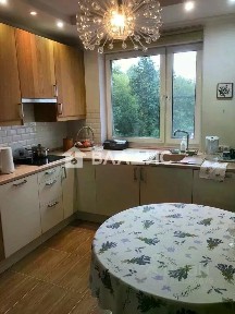 Продается 2-комн. квартира, 59 м²