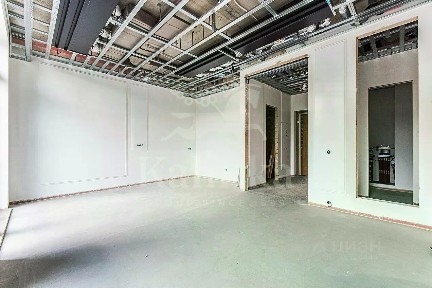 Продается многокомнатная квартира, 194,63 м²