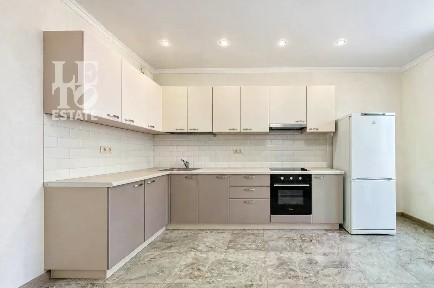 Продается 1-комн. квартира, 42,4 м²