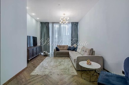 Продаются 2-комн. апартаменты, 72 м²