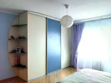 Продается 2-комн. квартира, 75,6 м²