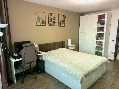 Продается 1-комн. квартира, 42 м²