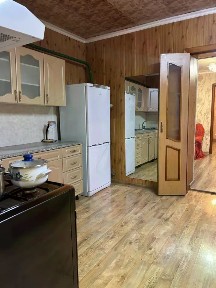 Продается 4-комн. квартира, 70 м²
